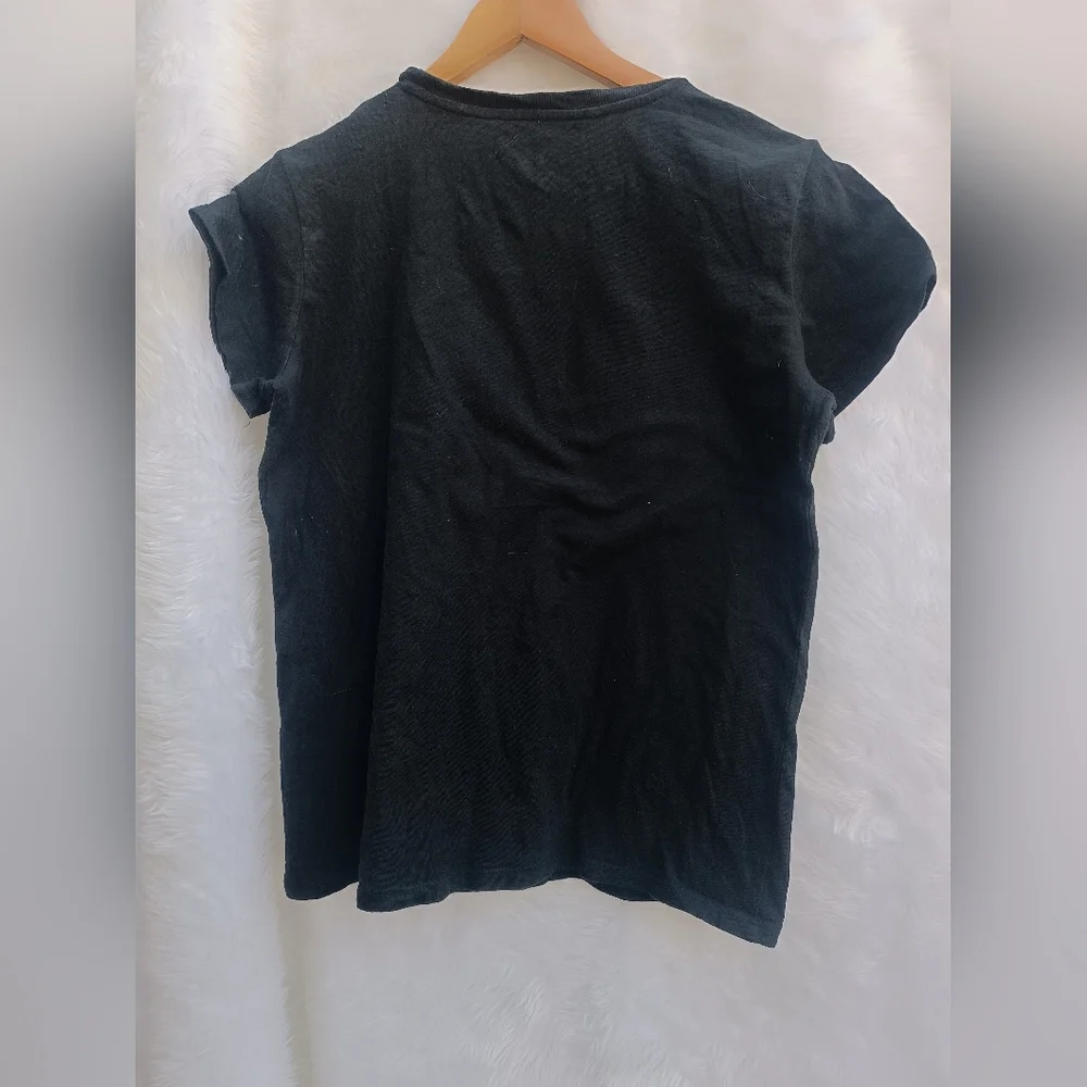 Levi's black tee - Picture 6 of 6
